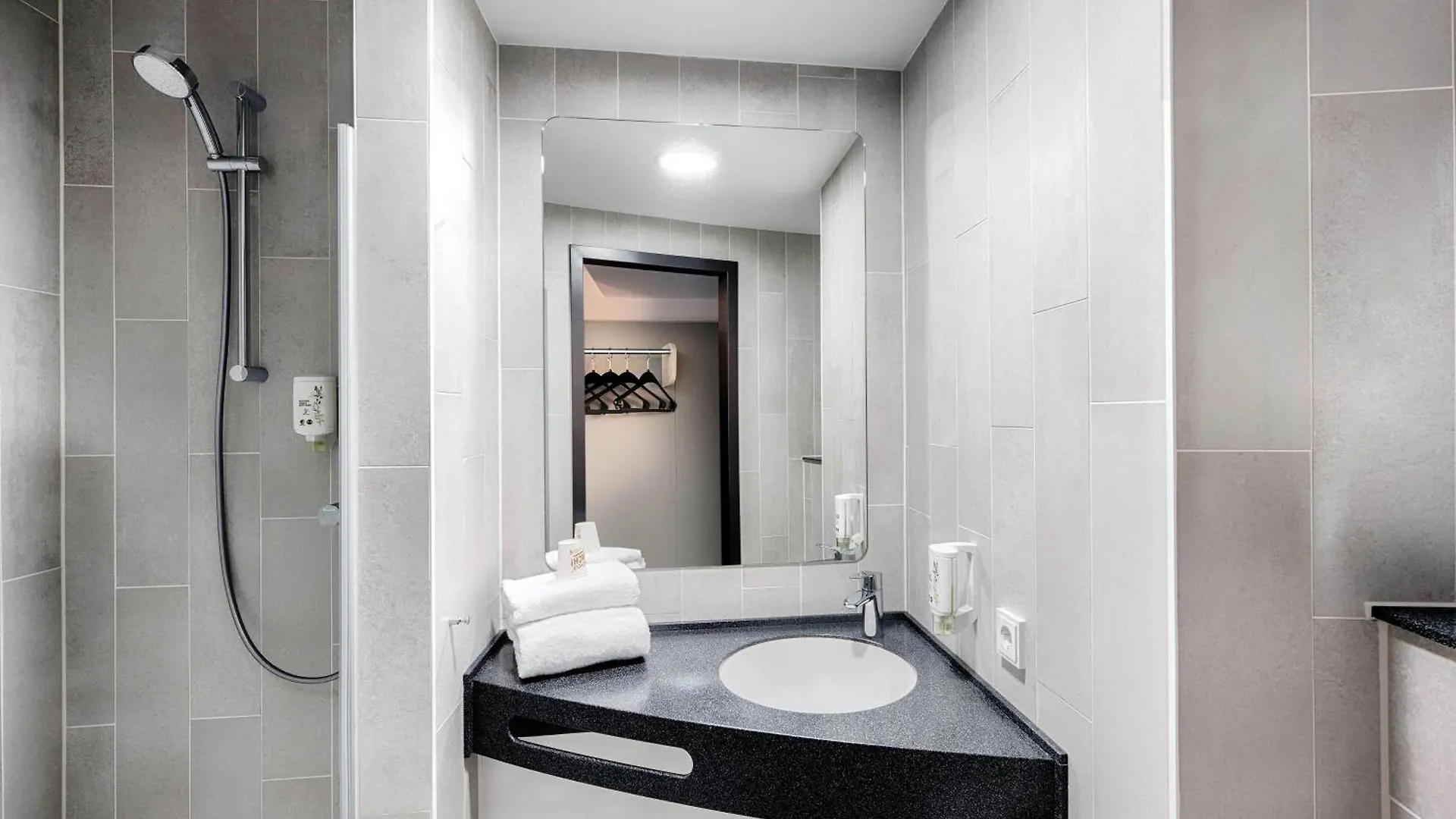 B&B Hotel Wien-Heiligenstadt 3*, Vienna Austria