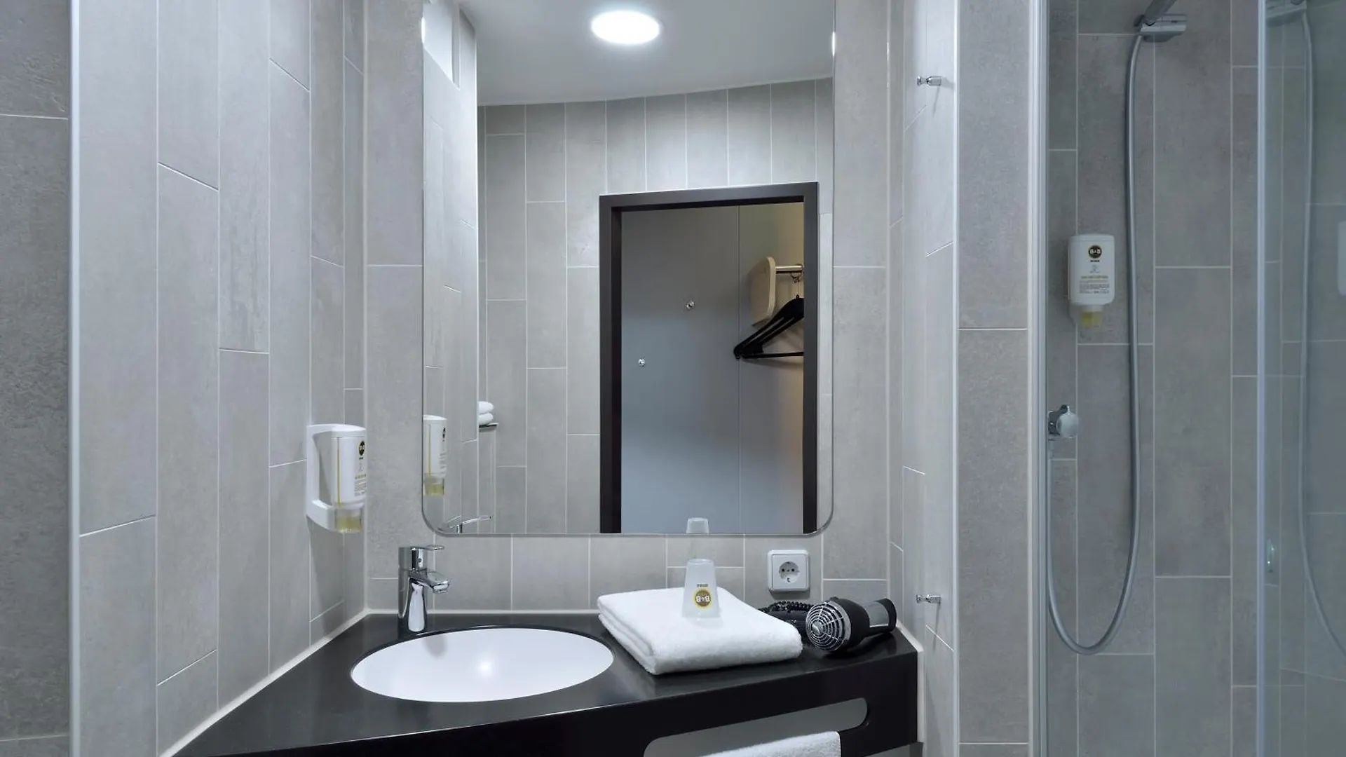***  B&B Hotel Wien-Heiligenstadt Austria